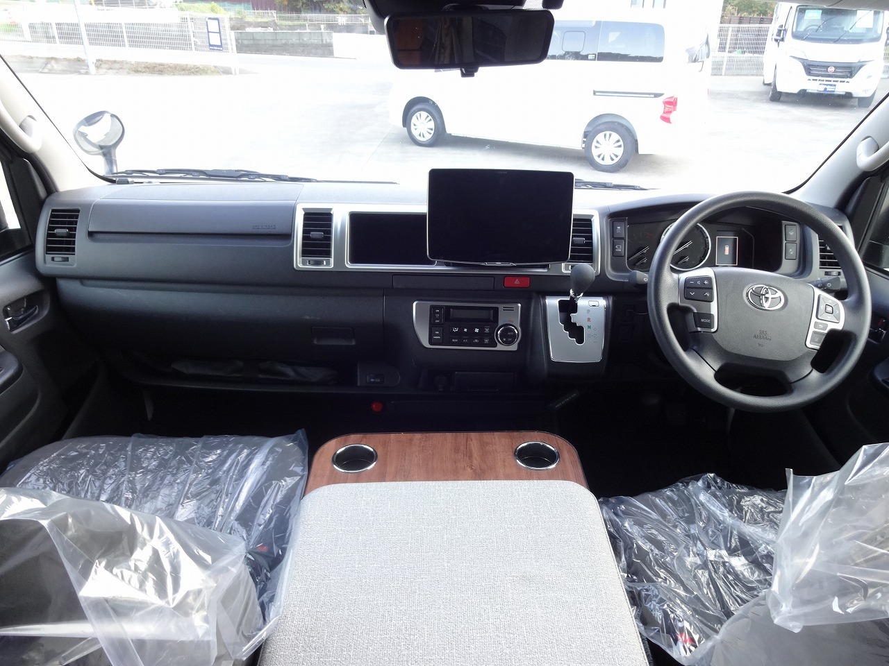 キャンピングカーバンコン