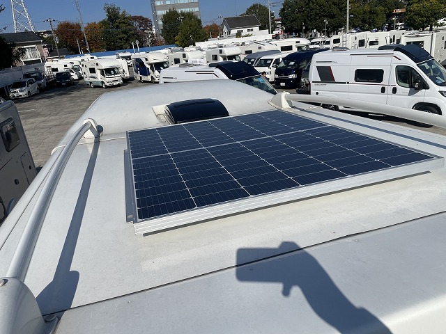 キャンピングカーキャブコン