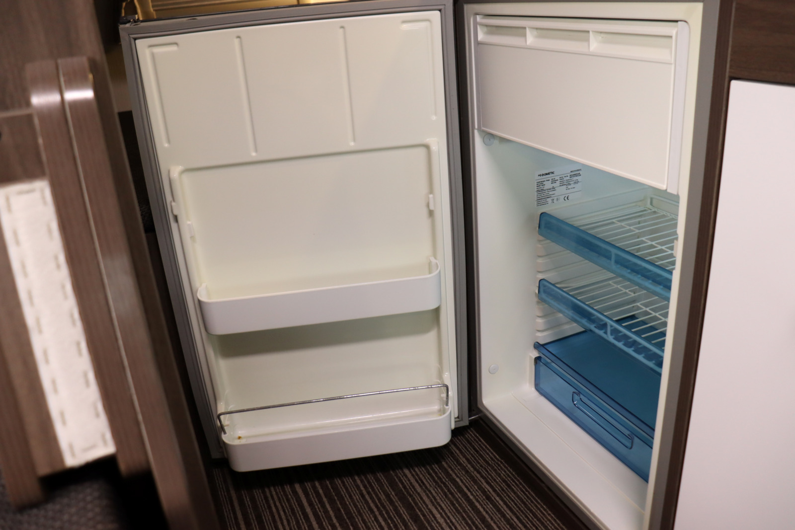 キャンピングカーキャブコン