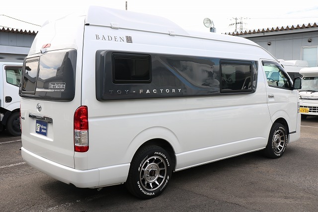 キャンピングカーバンコン