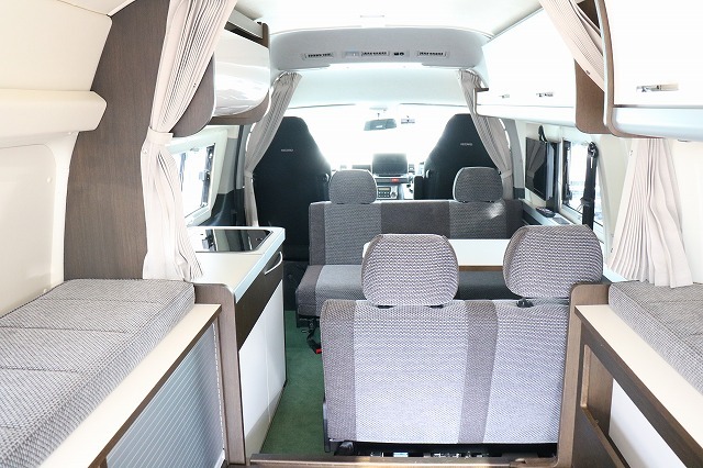 キャンピングカーバンコン