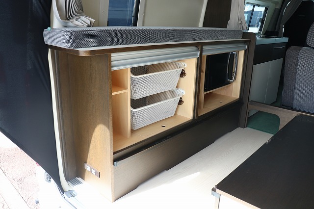 キャンピングカーバンコン