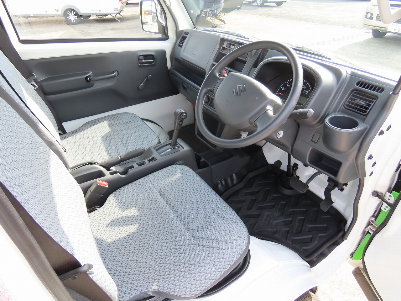 スズキキャリイ