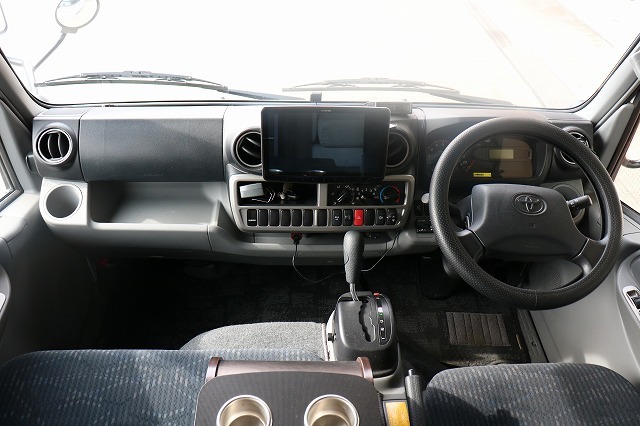 キャンピングカーキャブコン