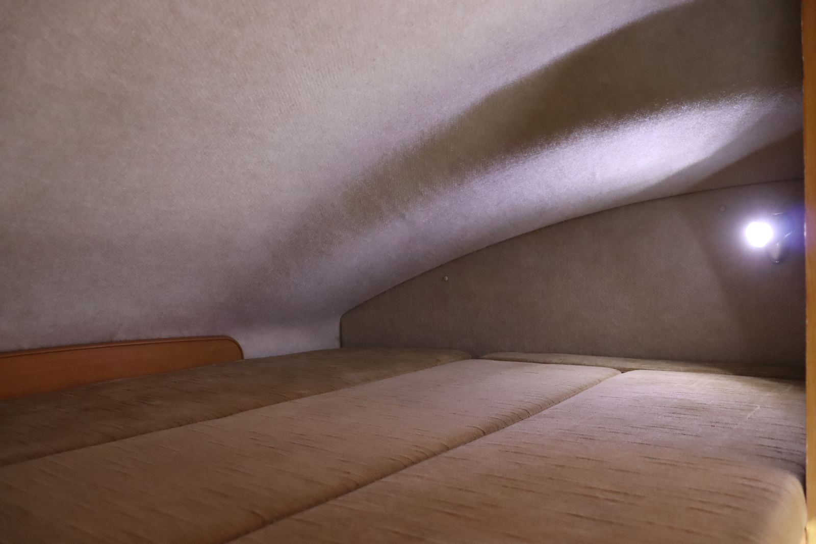 キャンピングカーキャブコン