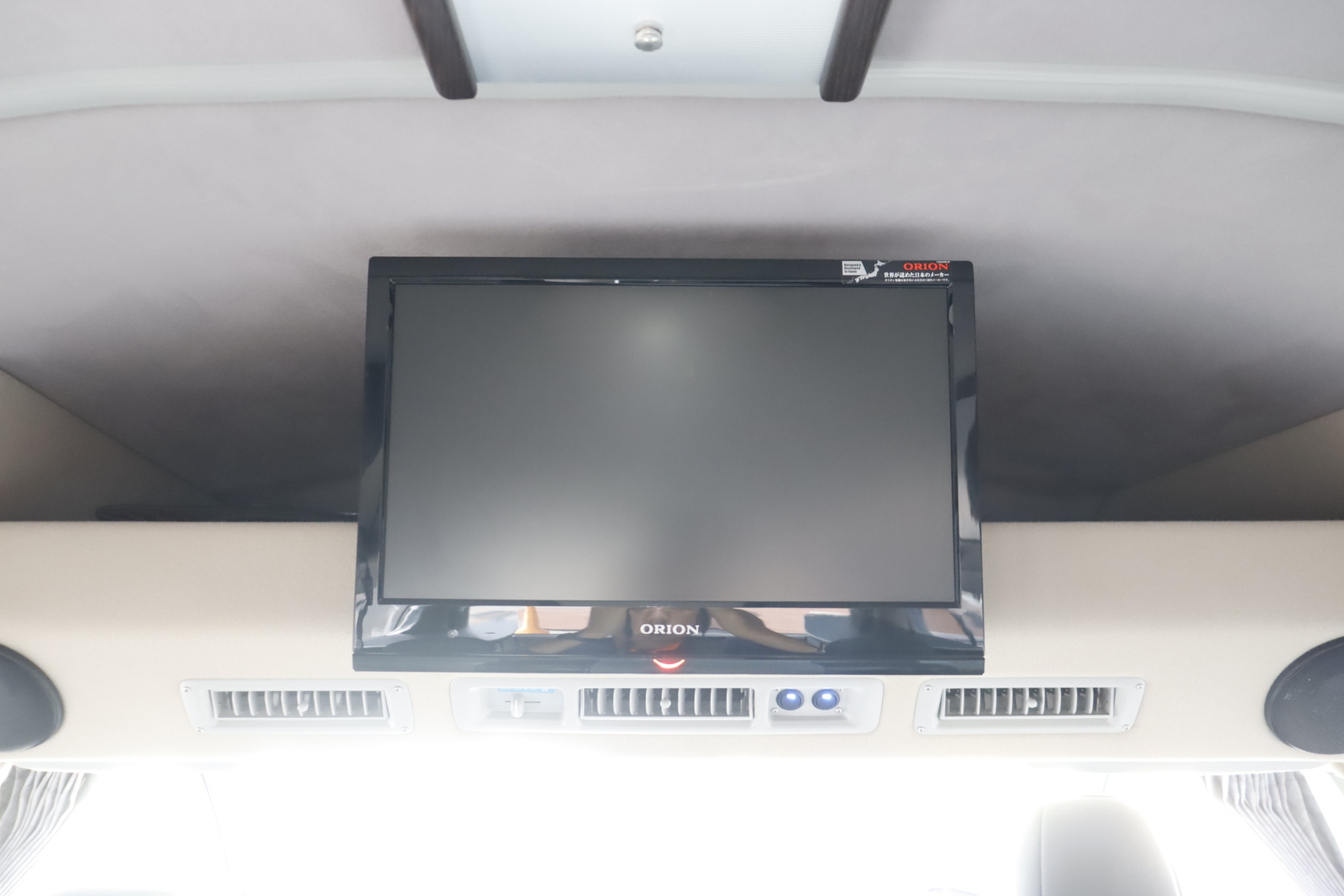 キャンピングカーバンコン