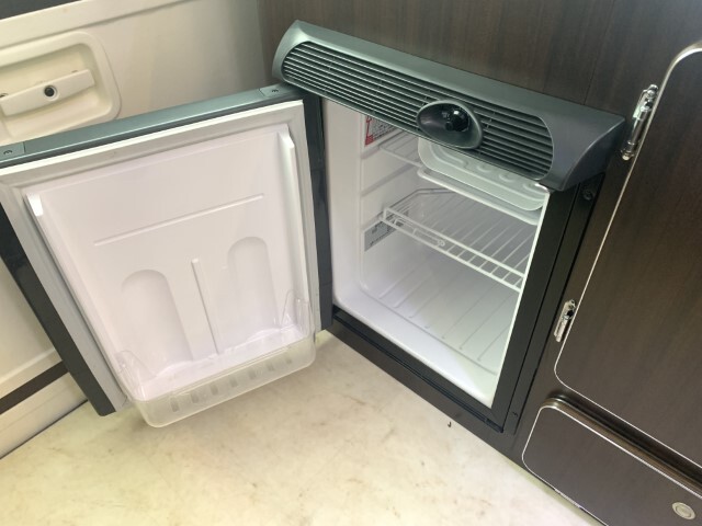 キャンピングカーバンコン