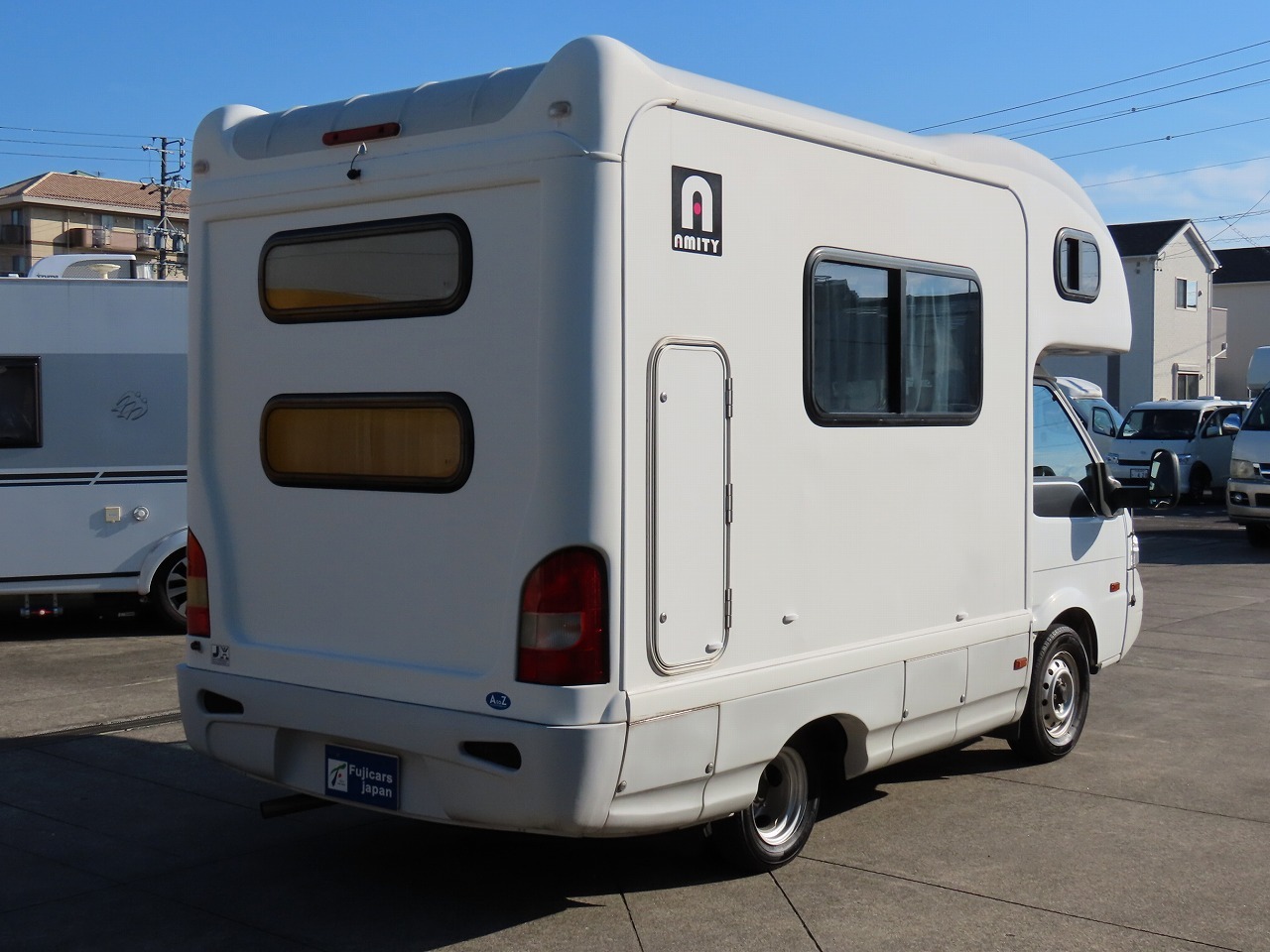 キャンピングカーキャブコン