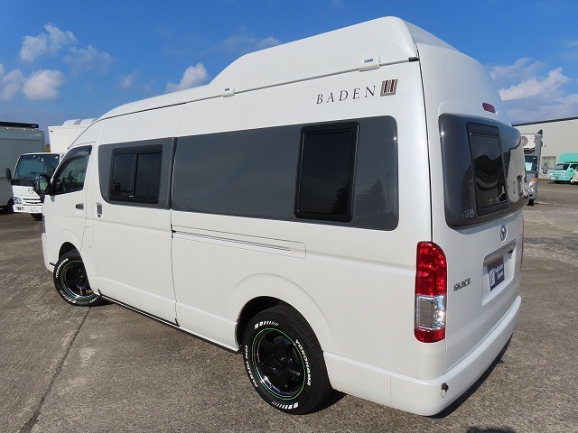 キャンピングカーバンコン