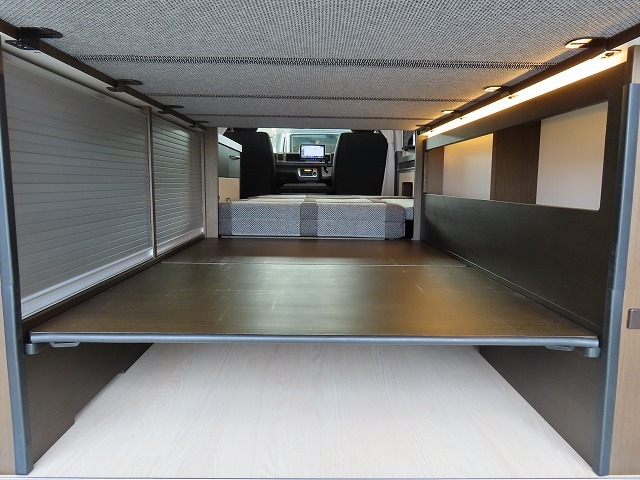 キャンピングカーバンコン