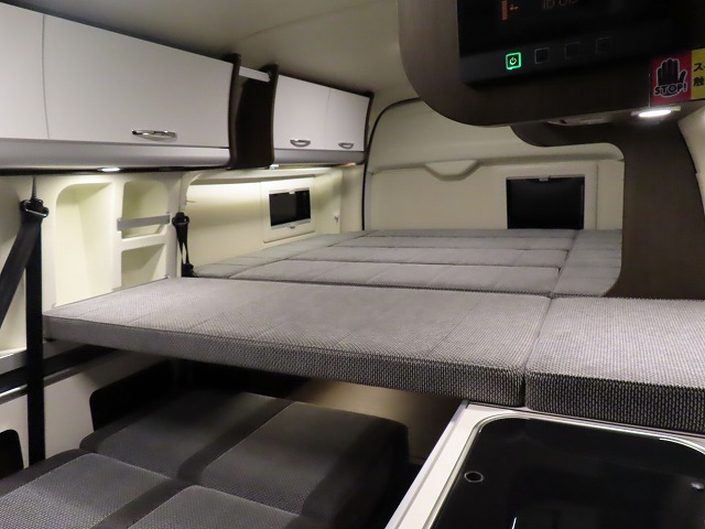 キャンピングカーバンコン