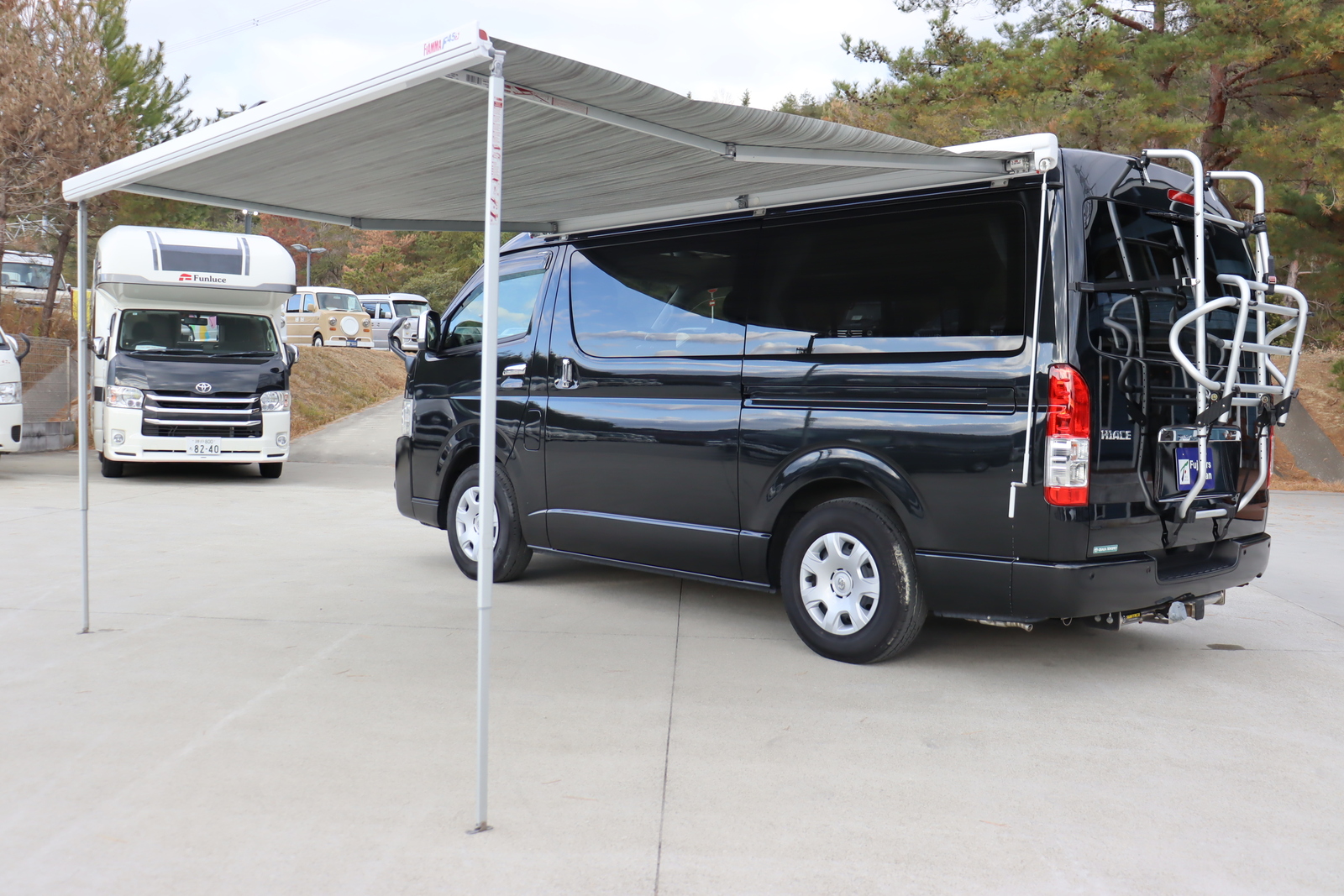 キャンピングカーバンコン