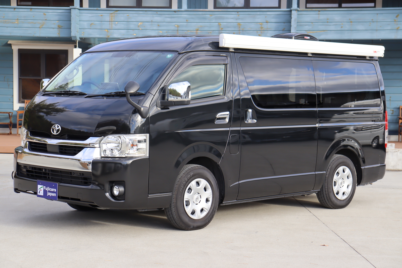 キャンピングカーバンコン