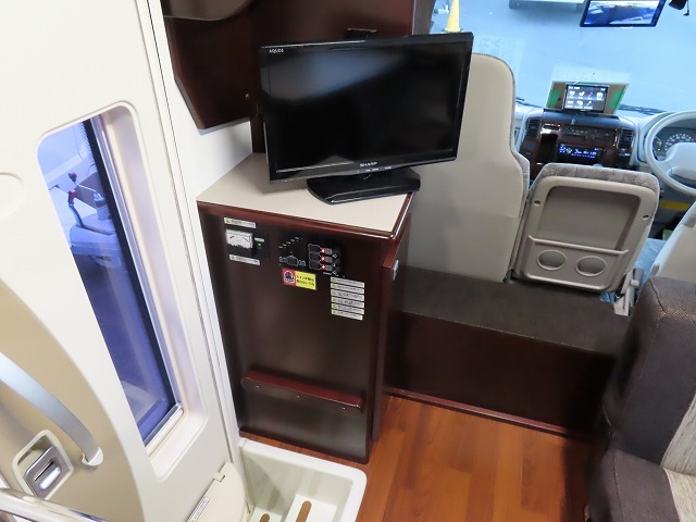 キャンピングカーキャブコン