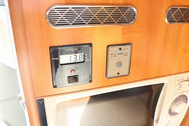 キャンピングカーキャブコン