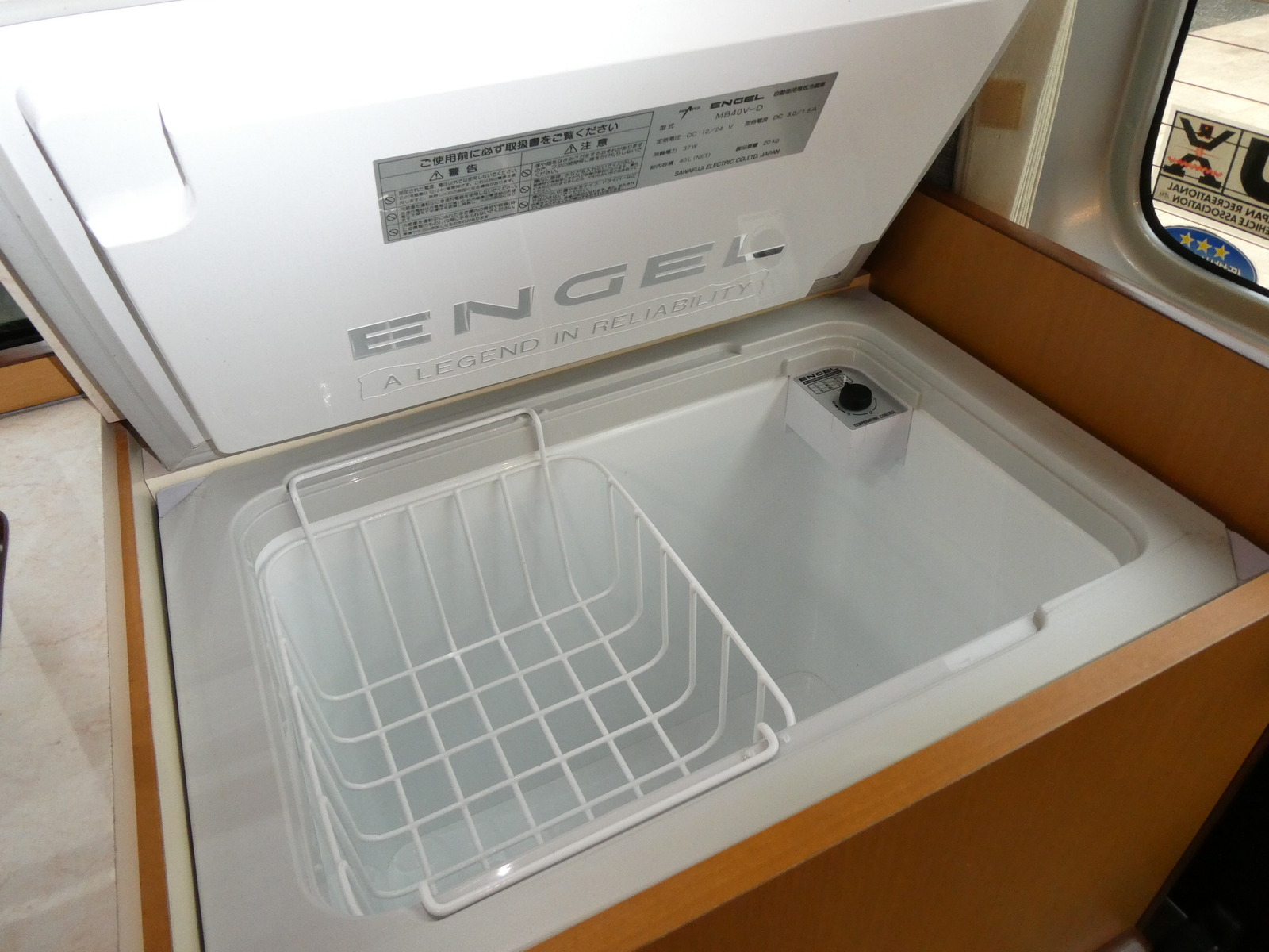 キャンピングカーバンコン