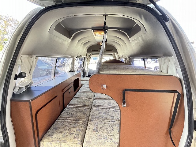 キャンピングカーバンコン