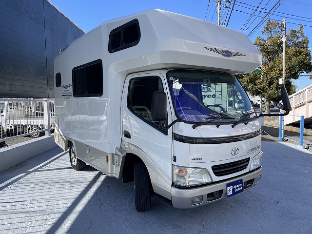 キャンピングカーキャブコン