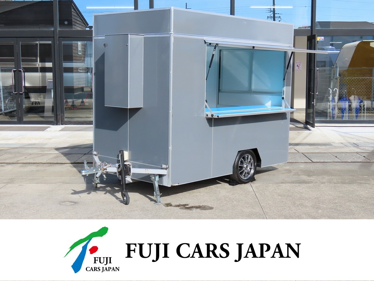 トレーラー 移動販売　トレーラー