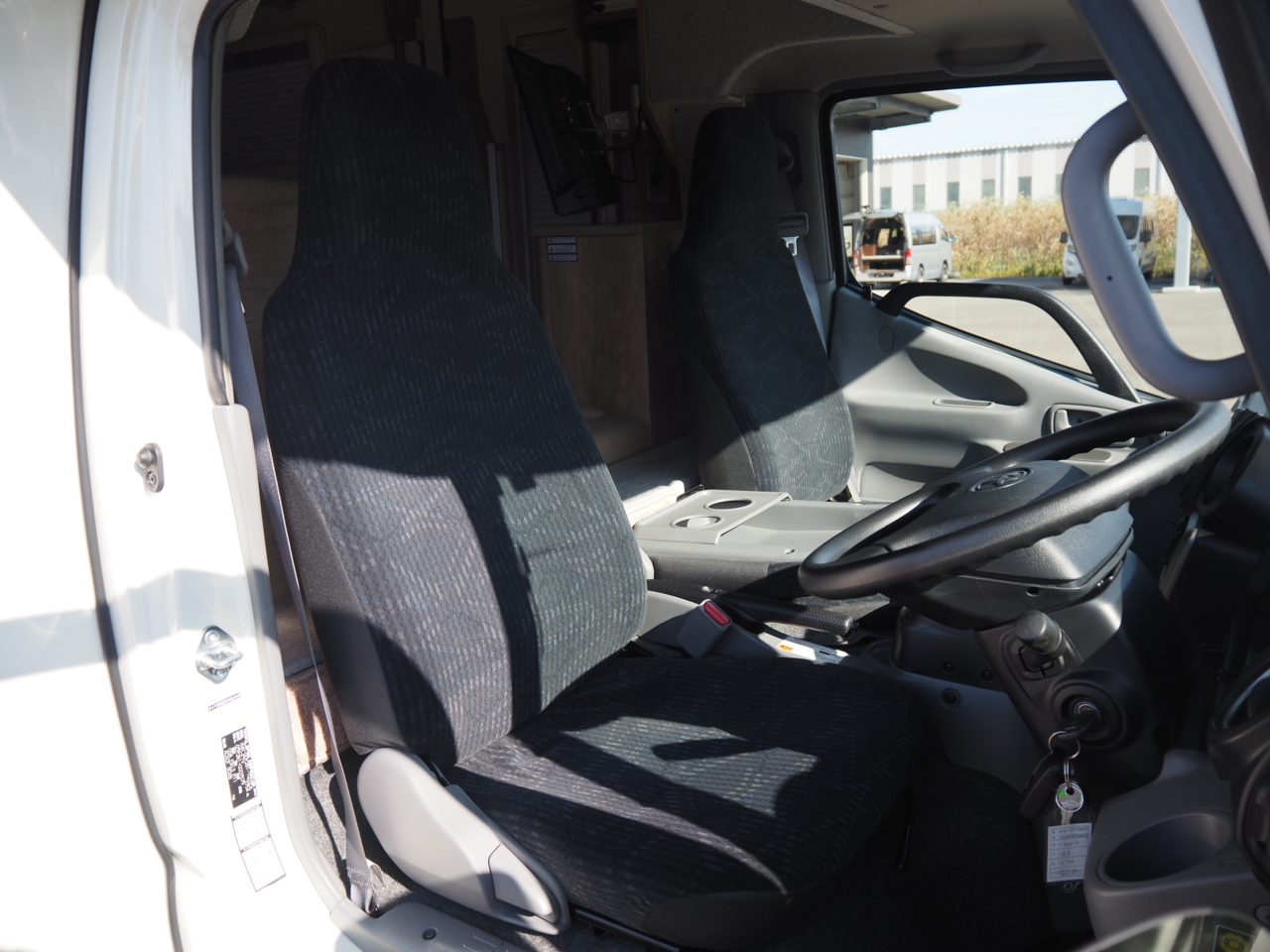 キャンピングカーキャブコン