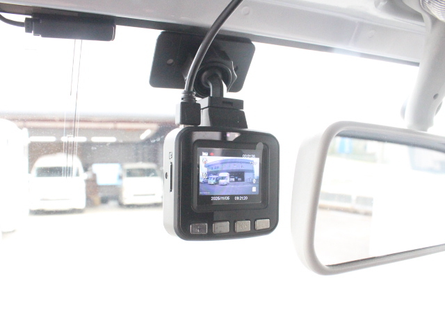 キャンピングカー軽キャンパー