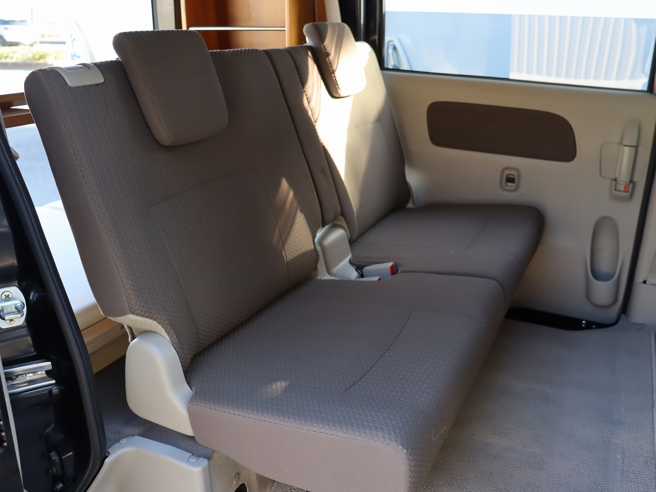 キャンピングカー軽キャンパー