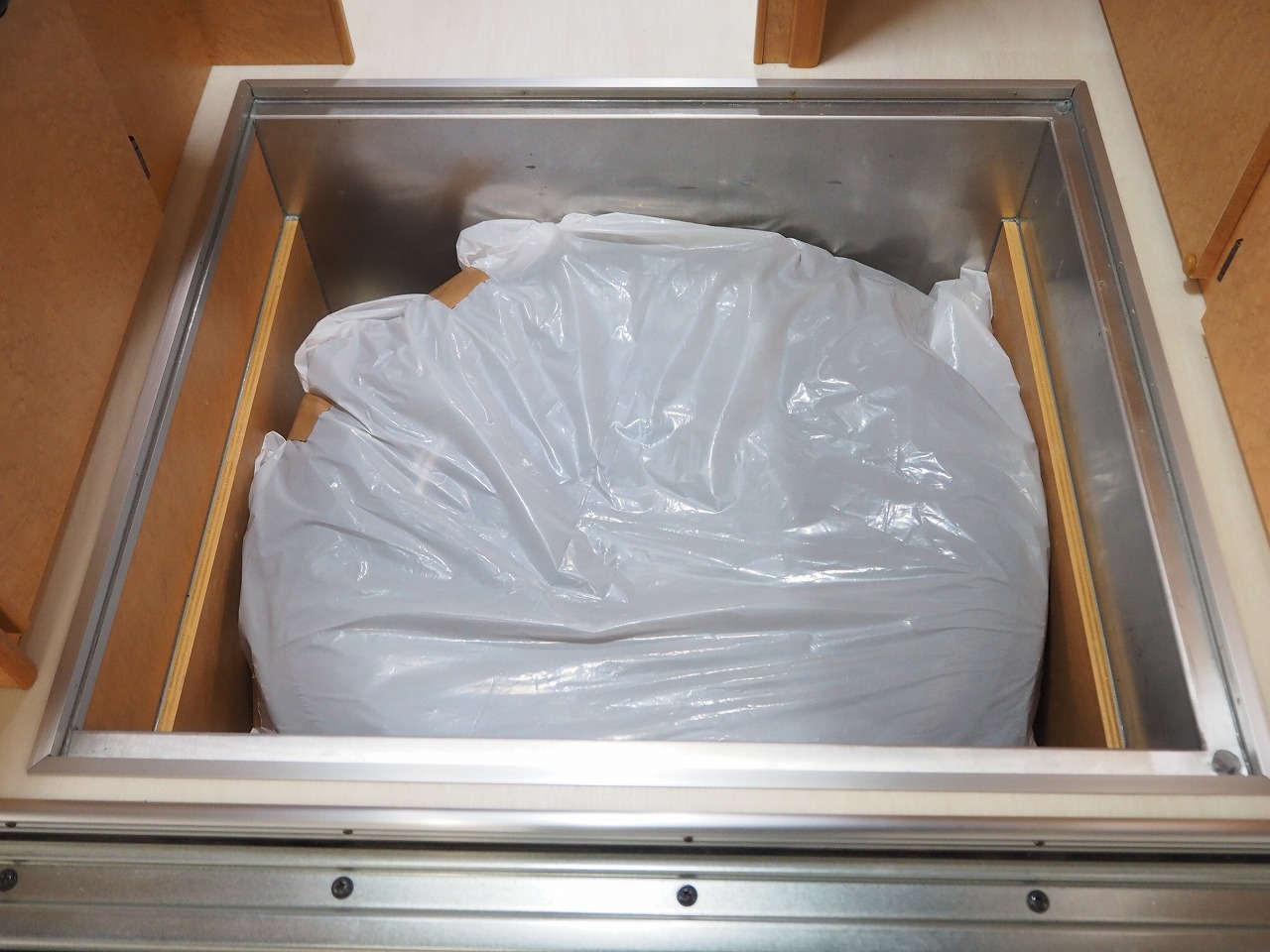 キャンピングカーバンコン