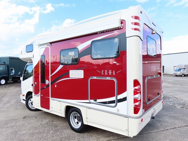 キャンピングカーキャブコン