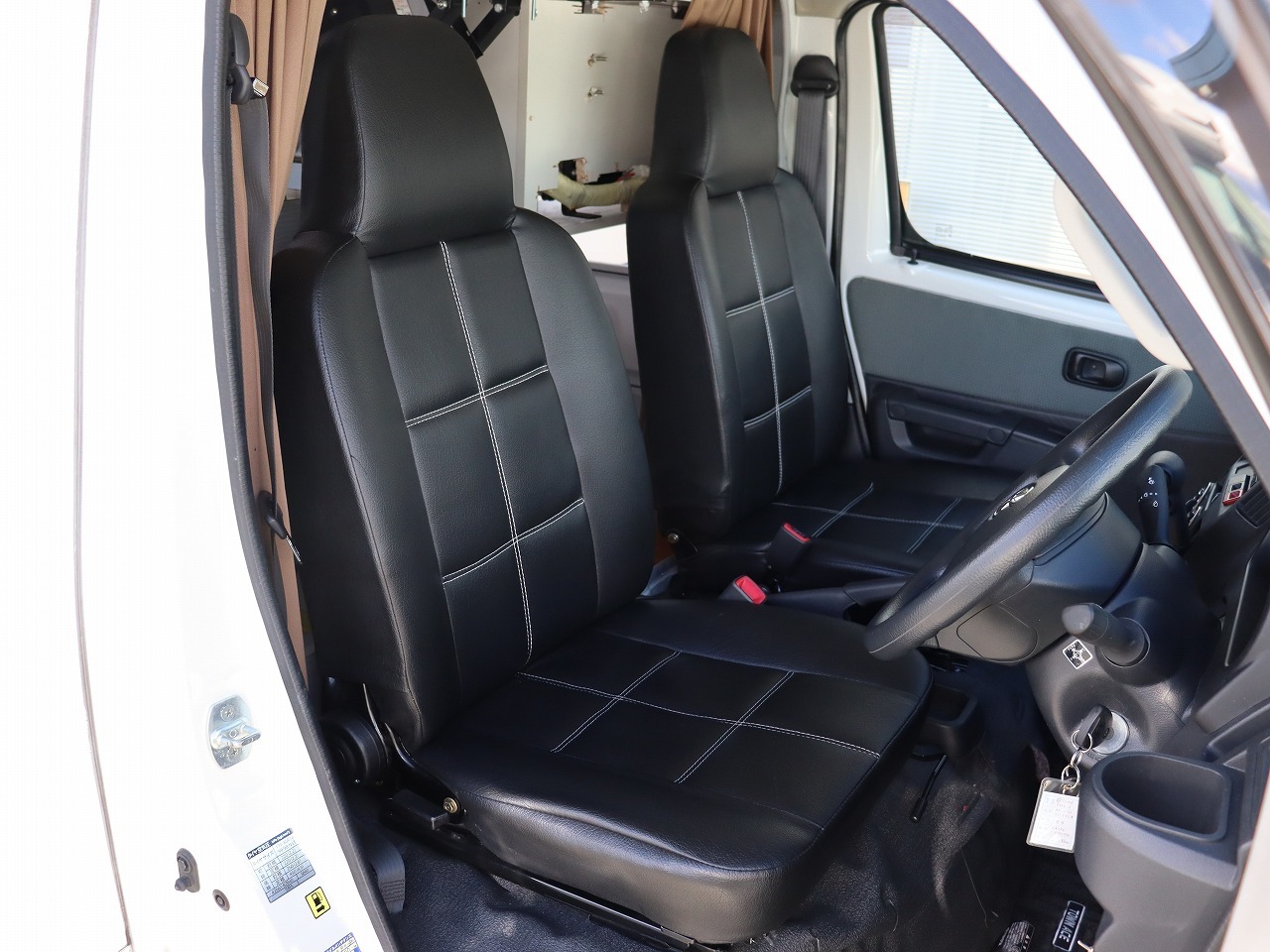 キャンピングカーバンコン