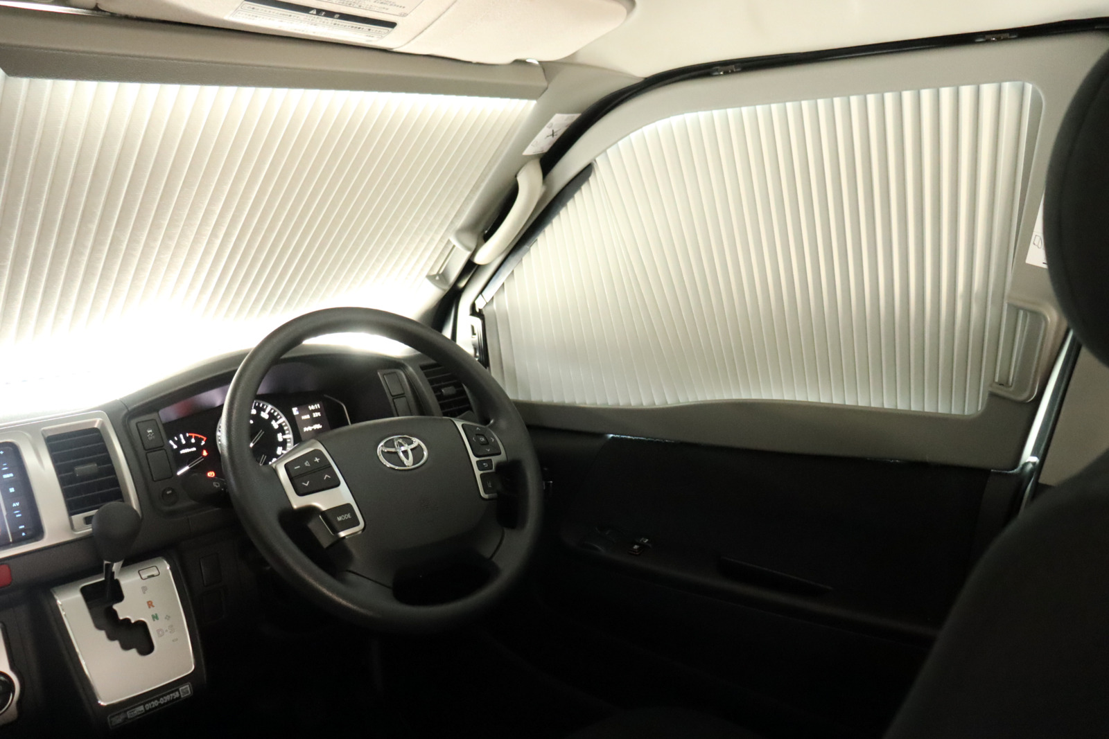 キャンピングカーバンコン