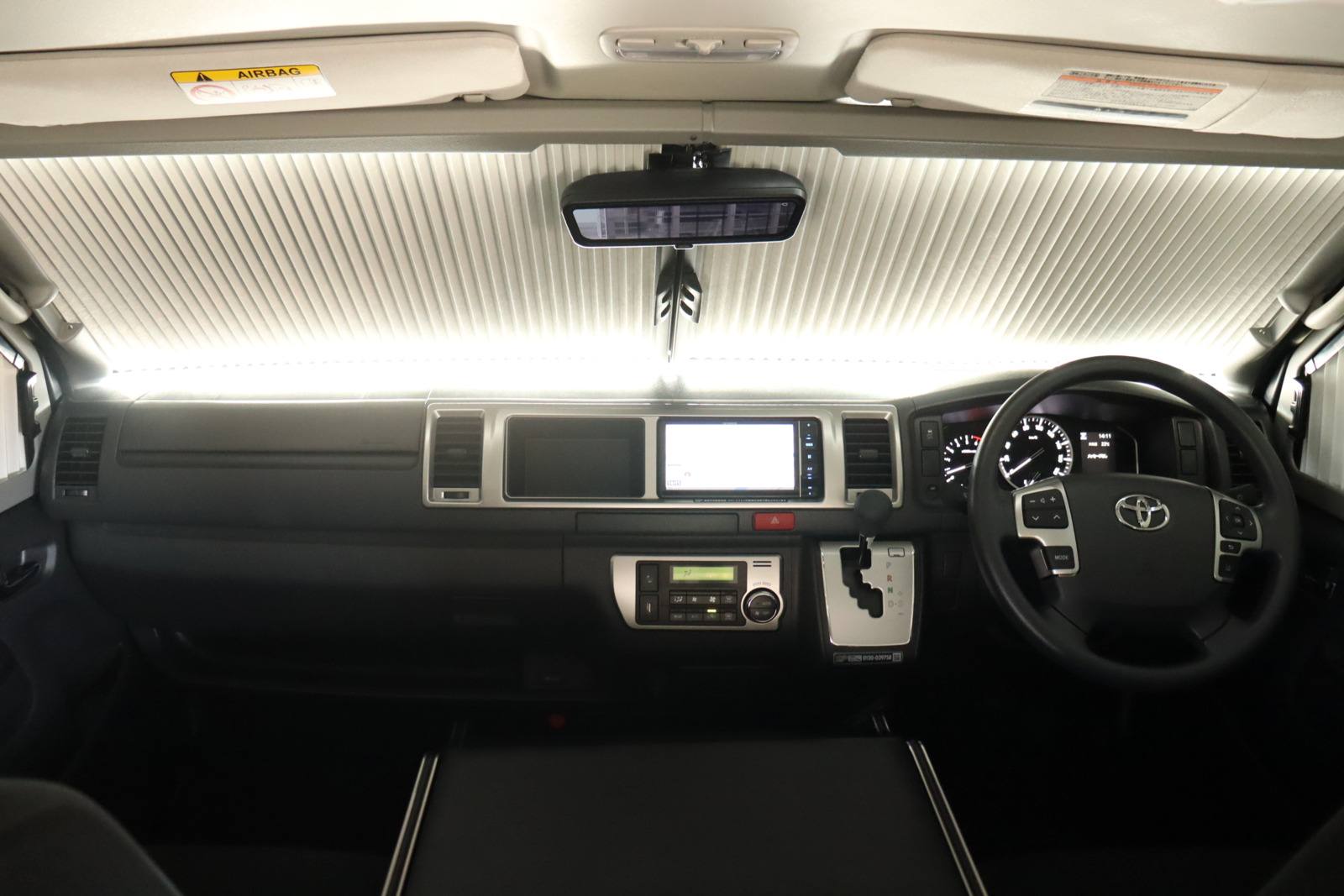 キャンピングカーバンコン