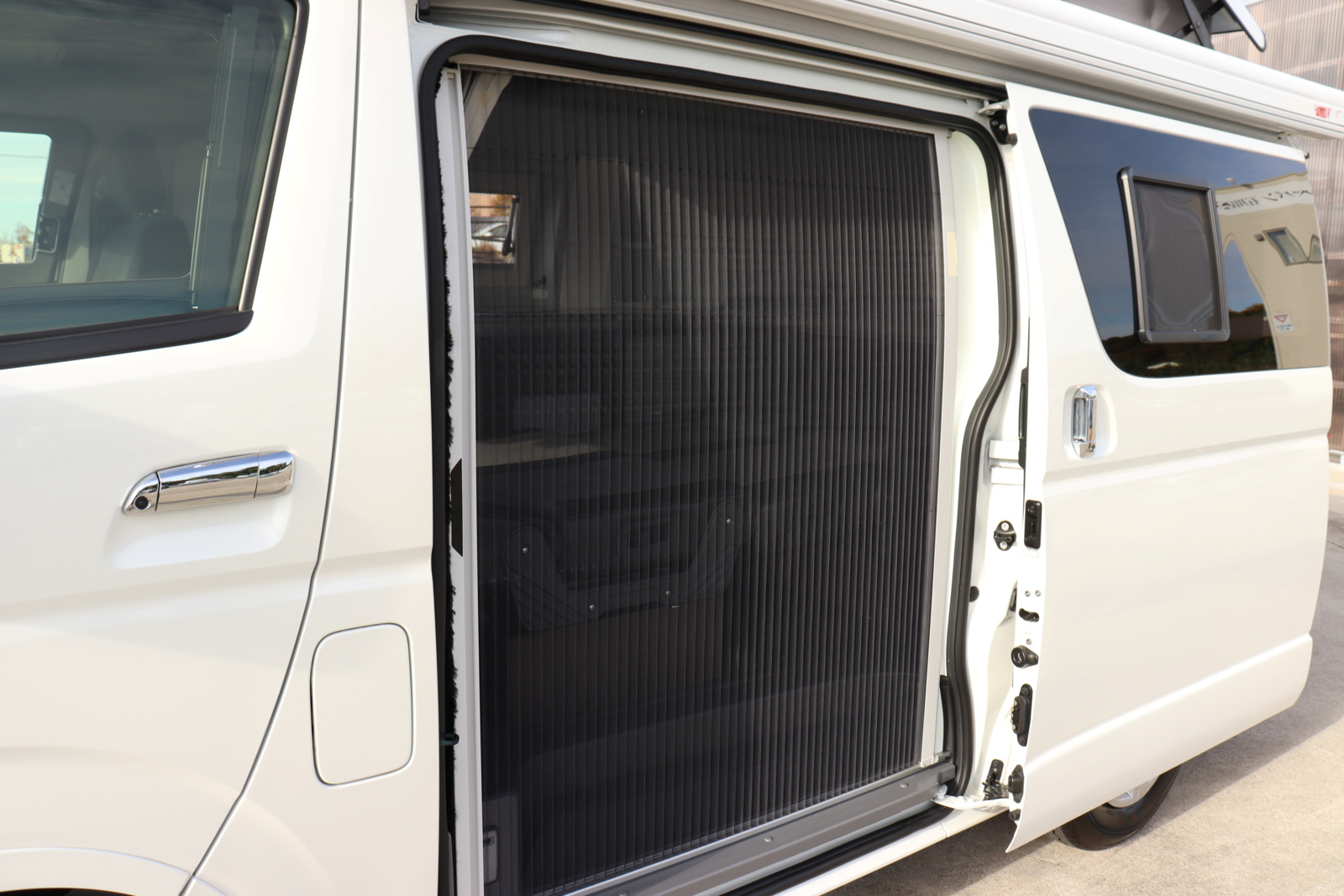 キャンピングカーバンコン