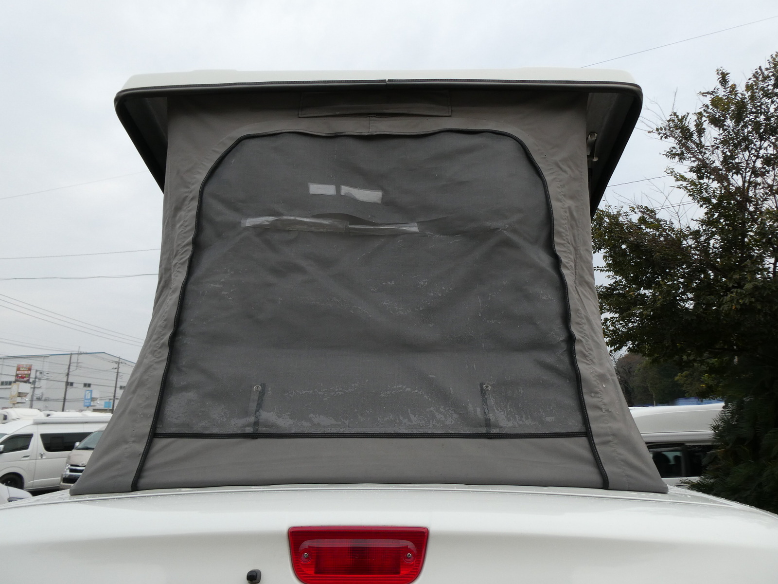 キャンピングカーバンコン