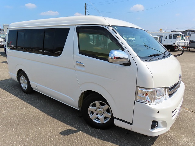 キャンピングカーバンコン