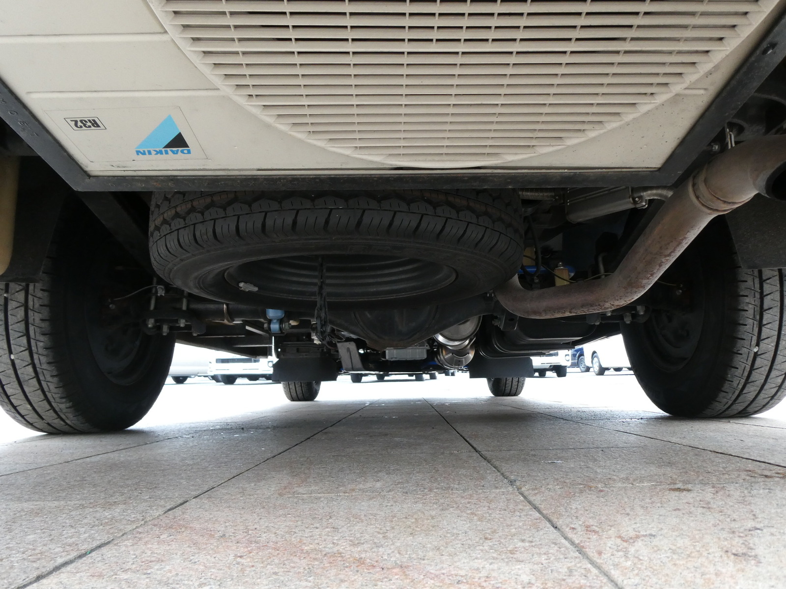 キャンピングカーキャブコン