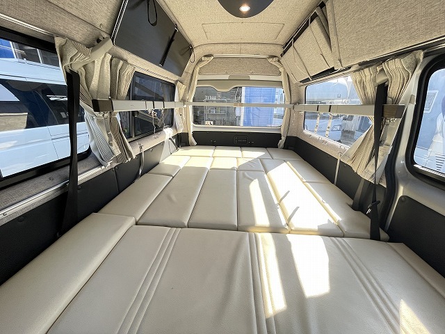 キャンピングカーバンコン