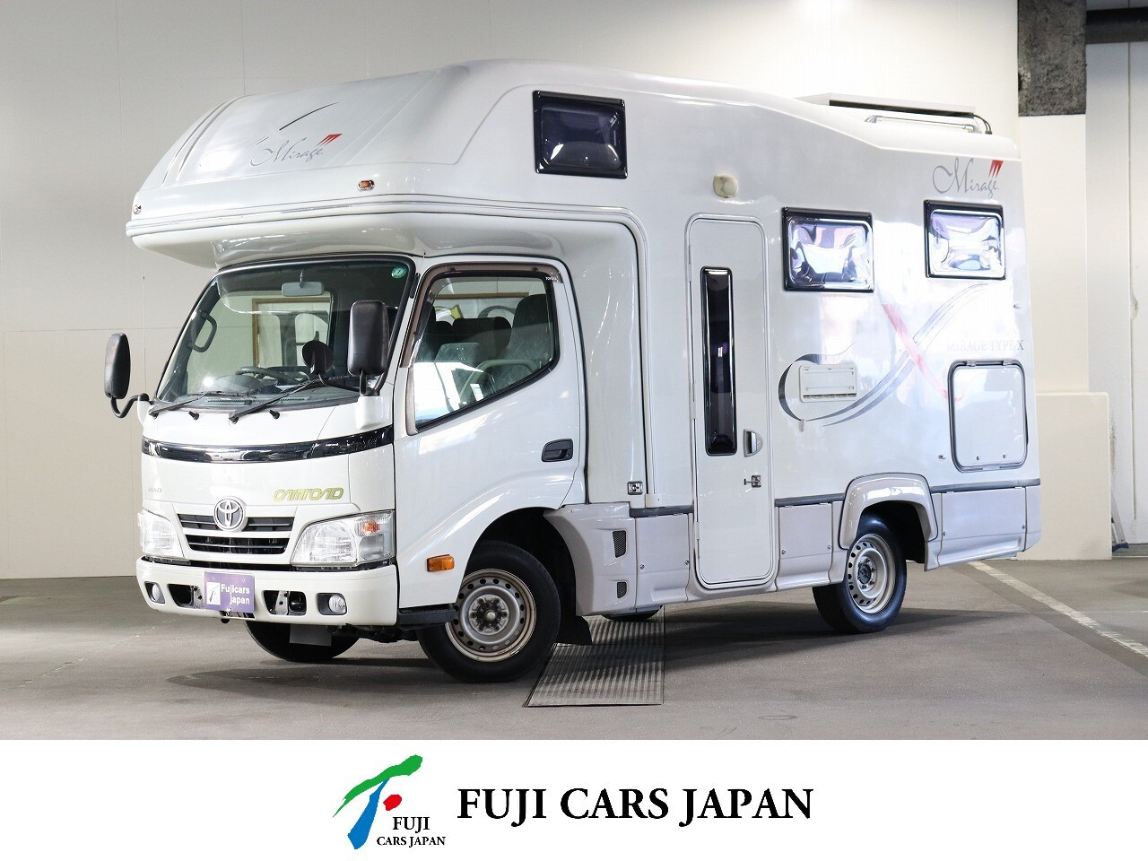 キャブコン カムロード ナッツRV ミラージュX 4WD　FF