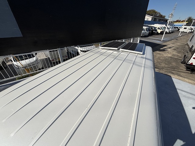 キャンピングカーバンコン