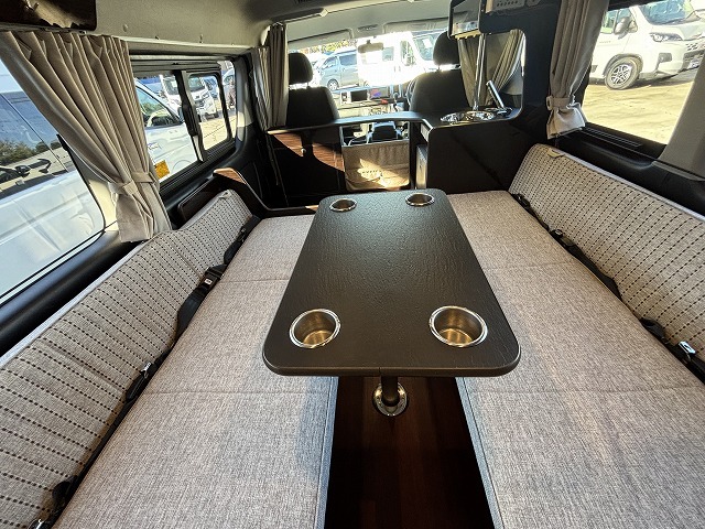 キャンピングカーバンコン