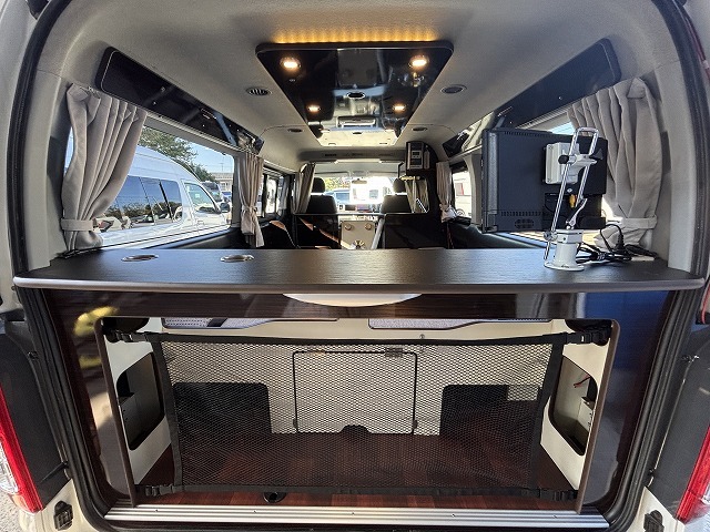 キャンピングカーバンコン