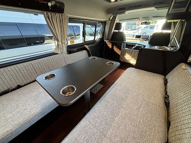 キャンピングカーバンコン