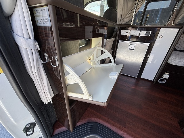 キャンピングカーバンコン