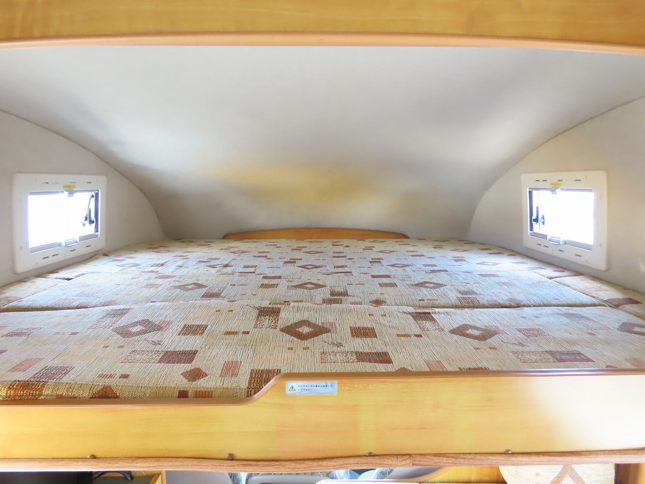 キャンピングカーキャブコン