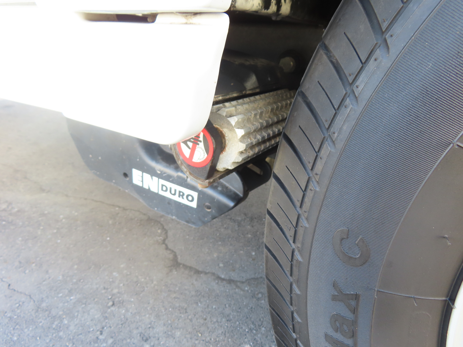 キャンピングカートレーラー