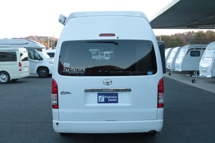 キャンピングカーバンコン