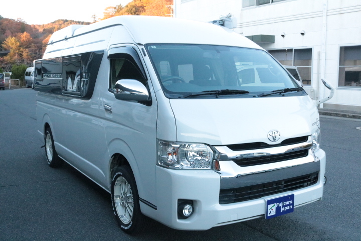 キャンピングカーバンコン