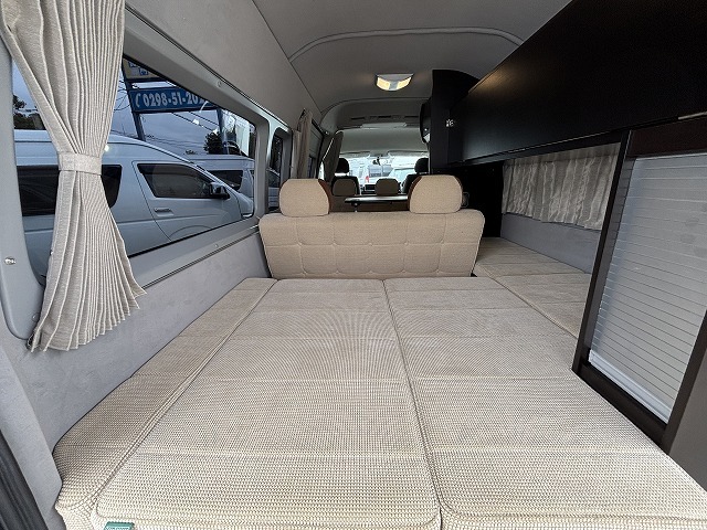 キャンピングカーバンコン