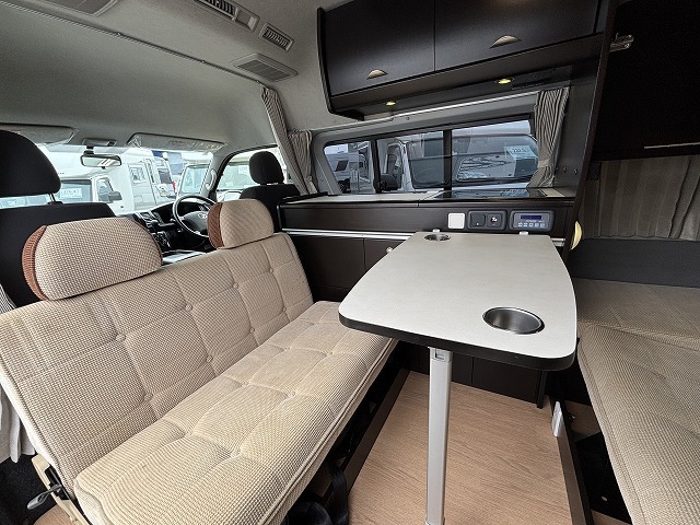 キャンピングカーバンコン