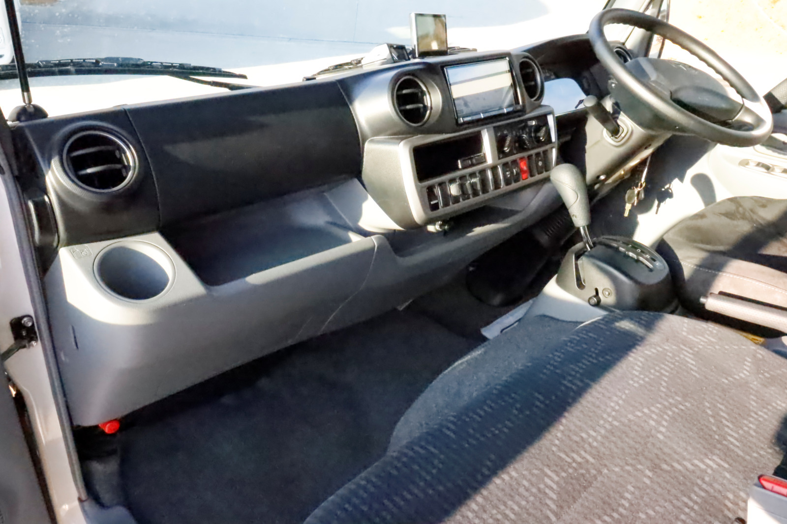 キャンピングカーキャブコン