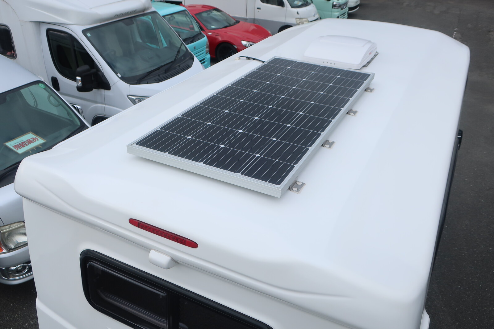 キャンピングカーキャブコン